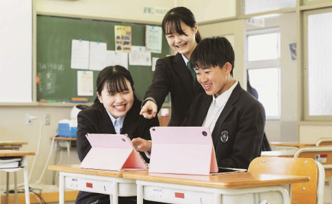 桜の聖母学院中学校・高等学校 様